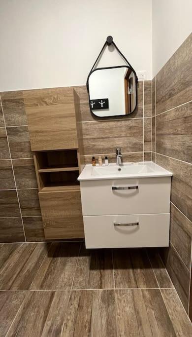 Superbe Appartement A 15 Min De Lyon Saint-Fons Kültér fotó